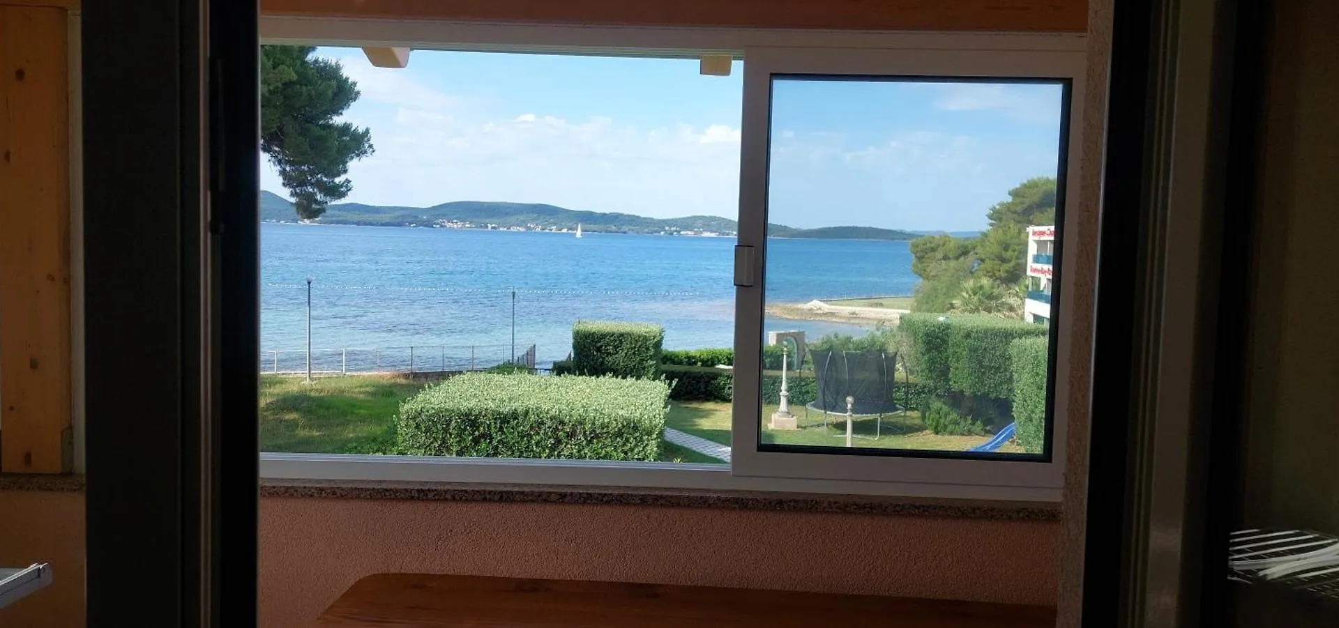Apartments Becky On A Sandy Beach Without Crowd Sukošan Κροατία