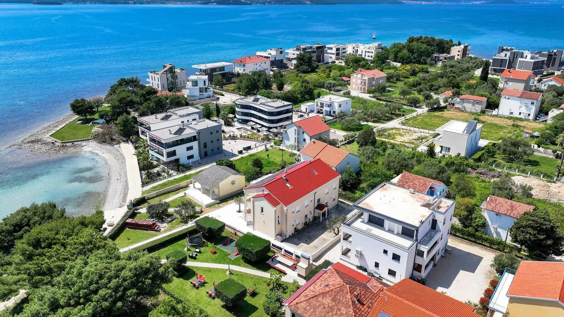 Apartments Becky On A Sandy Beach Without Crowd Sukošan Chorwacja